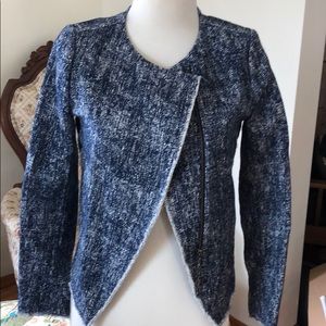 Trendy blue and white ecru jacket